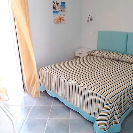 Alojamento de Acomodação e Pequeno-almoço Mare 4*