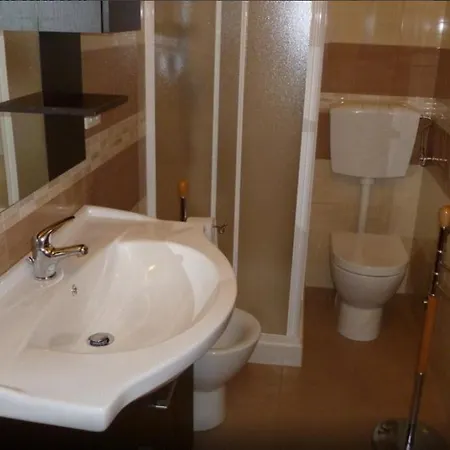 Alojamento de Acomodação e Pequeno-almoço Mare Torre San Giovanni Ugento