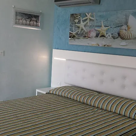 Mare Alojamento de Acomodação e Pequeno-almoço Torre San Giovanni Ugento