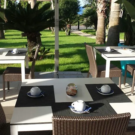 Mare Bed and Breakfast 3*
